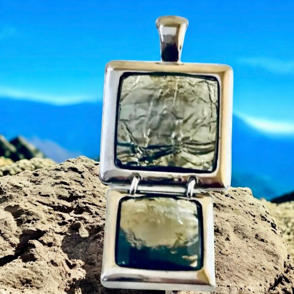 Lia Sophia Silver Tone Pendant Slide Hinged Moveable Faceted Glass Stones FLUX